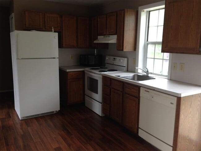 Photo - 4 Windsor Ct