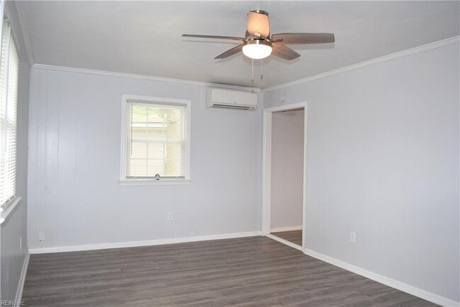 Photo - 1312 Sparrow Rd