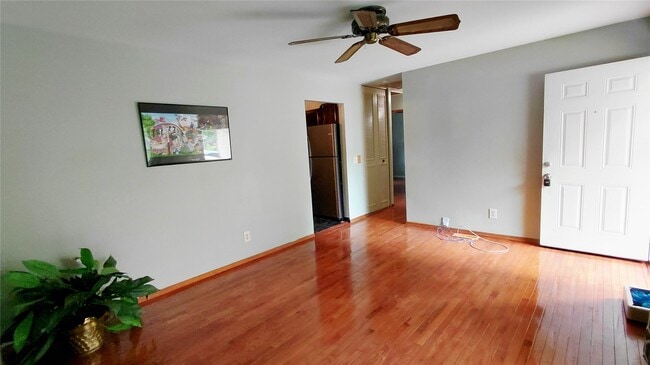 Photo - 1529 Codorniz Ln