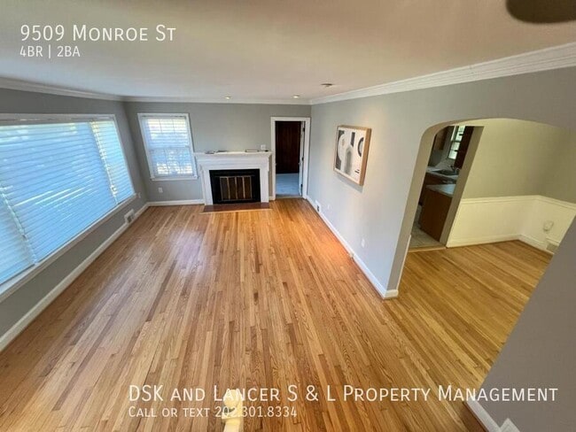 Photo - 9509 Monroe St