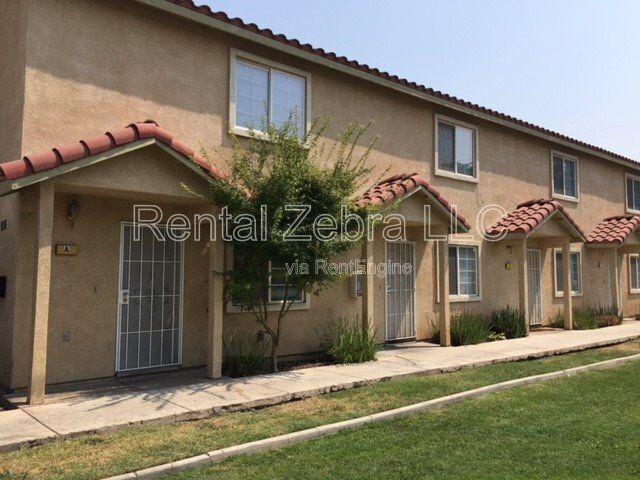 Building Photo - 936 W 13th St Unit A