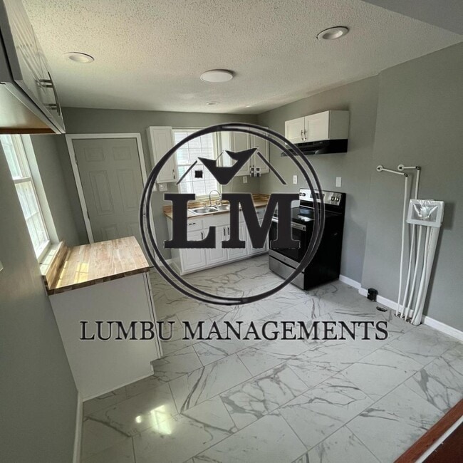 Photo - 112 Harris Pl