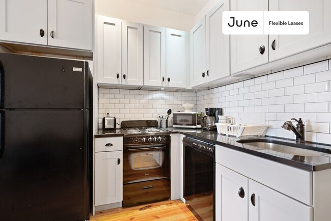 Eclectic ROOM at The Upper Manhattan House