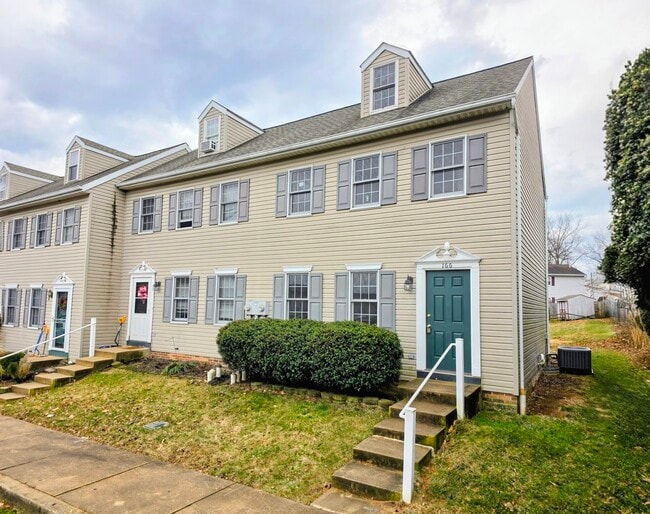 Photo - 166 Northwood Ct