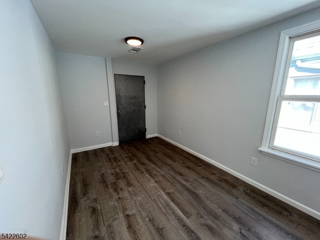 Photo - 389 Myrtle Ave