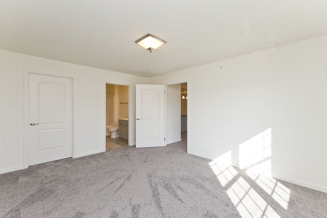 PRIORITY PLACE APTS