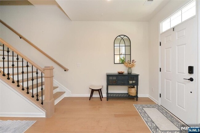 Photo - 60 Litchfield Ln Unidad 603