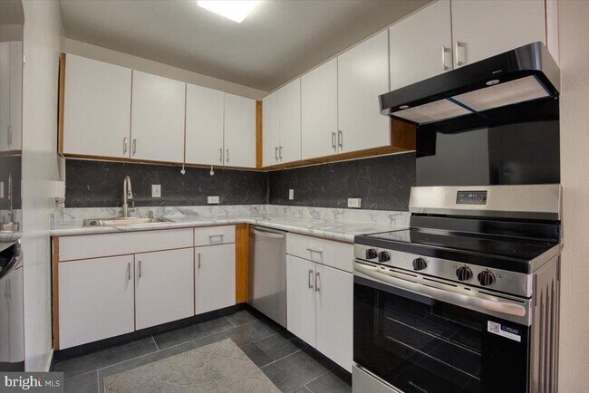 Photo - 1016 W Baltimore Pike Unit C 5