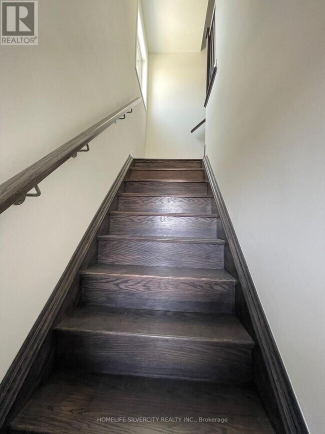 Photo - 1081 Danforth Rd