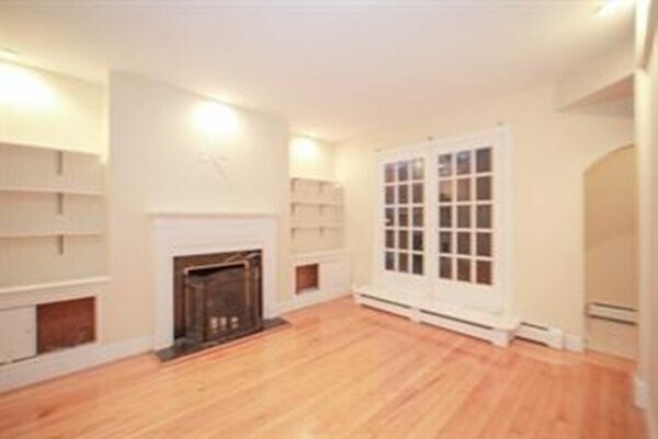 Photo - 1751 Commonwealth Ave