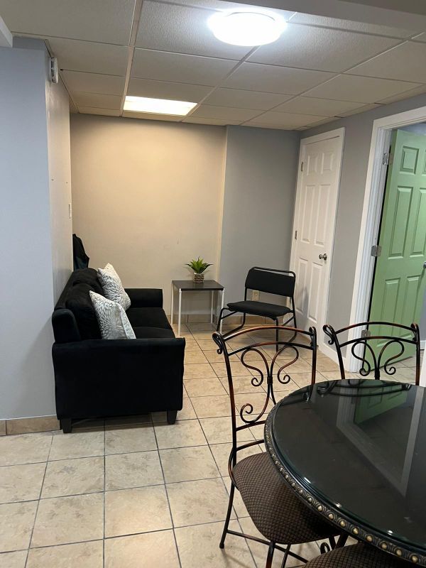 Photo - 305 E Mt Eden Ave