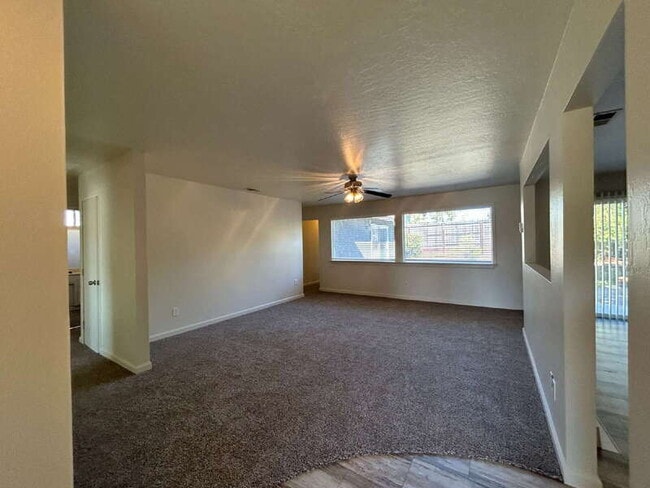 Photo - 2213 N Cirby Way