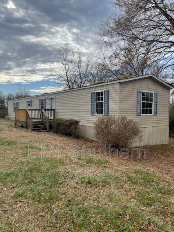 Photo - 1374 Meadowlark Ln