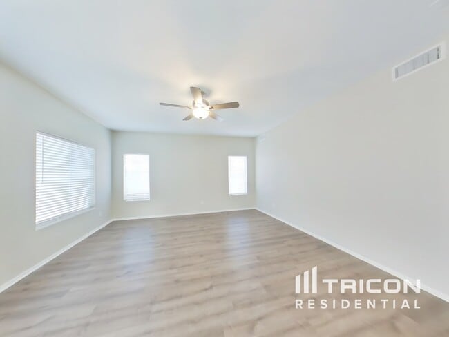 Photo - 1480 E Anna Dr