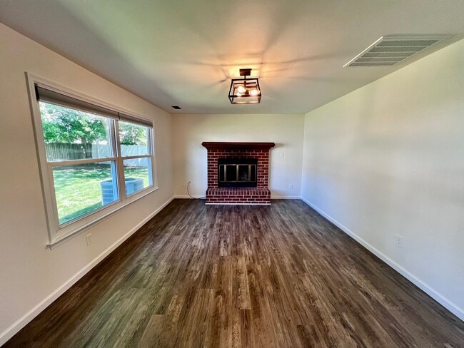 Photo - Charming Home in Ocean Lakes Community