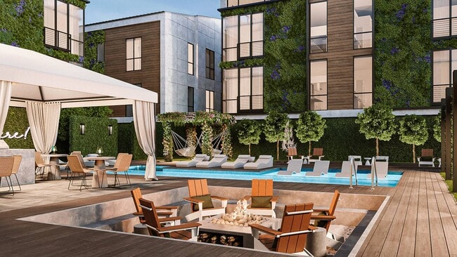 Pool Courtyard - Botanica Oak Hills Apartments
