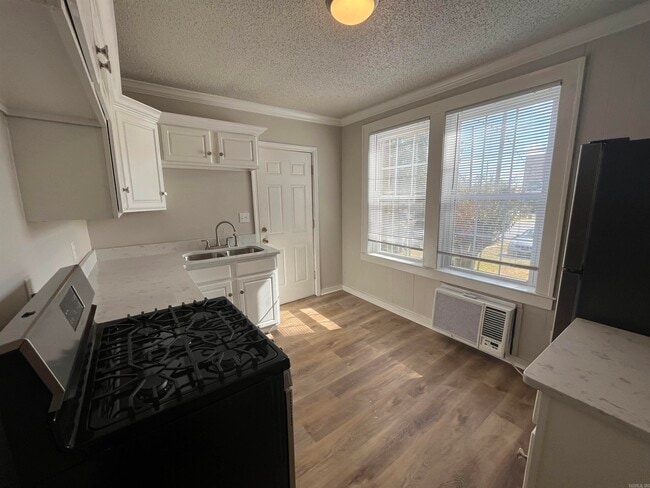 Photo - 4101 A St
