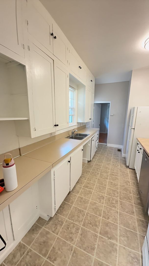 Photo - PRELEASE:  5 bdrm/2 bath near Park, WWU and Downtown
