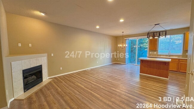 Photo - 20264 Hoodview Ave