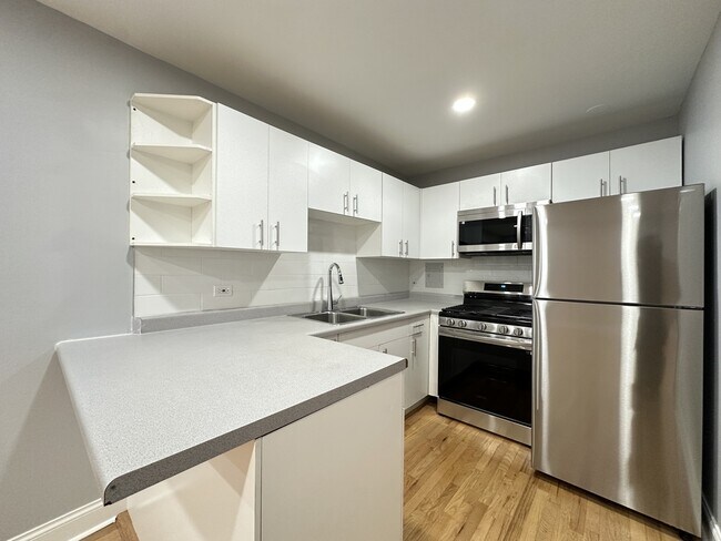 Photo - 6954 N Sheridan Rd Unit 213