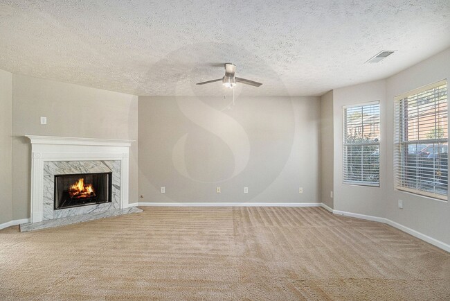 Photo - Spacious 3BR/2.5BA End-Unit Townhome!