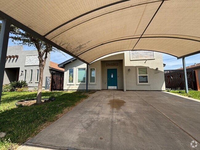 Building Photo - 1624 Bilbao Drive Rental