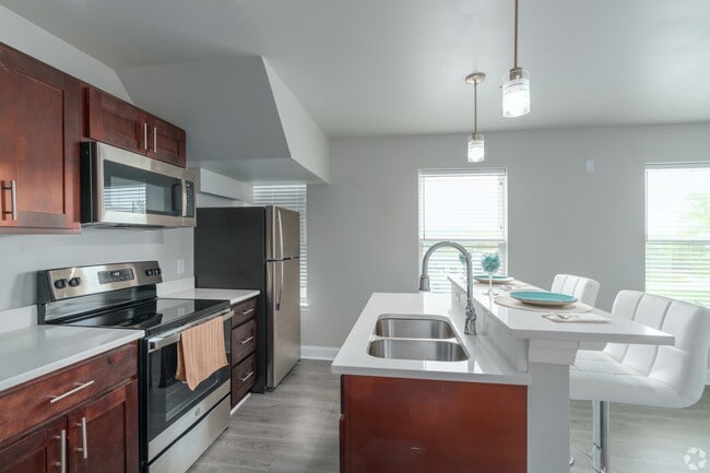 Photo - 200 5th Apartments