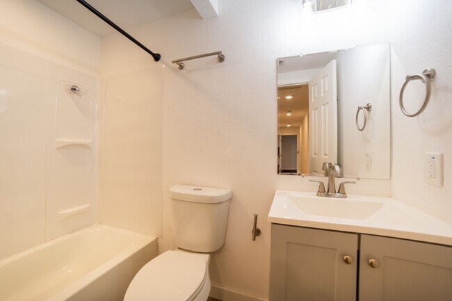 Photo - 2326 Cincinnati Ave