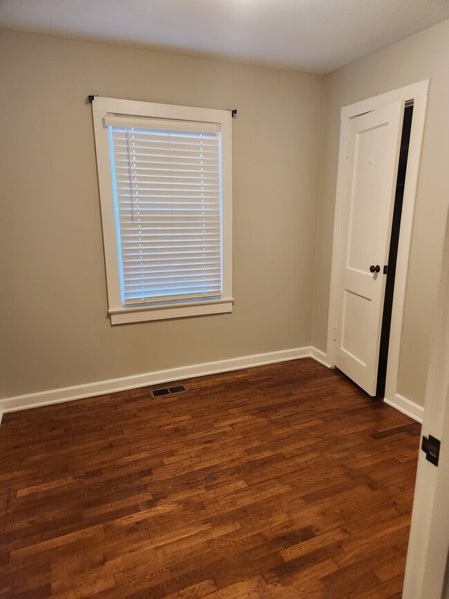 Photo - 112 Bob Wilson Pl