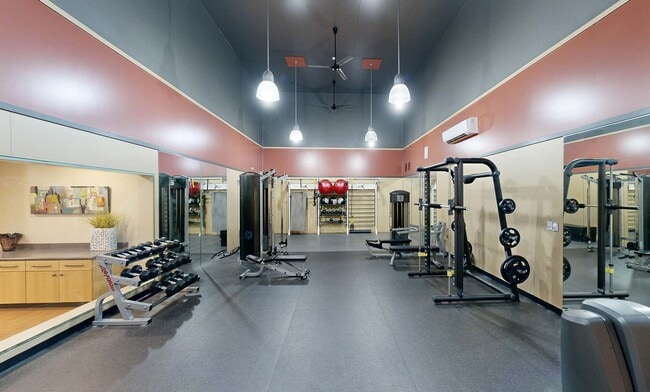 Crown Pointe
