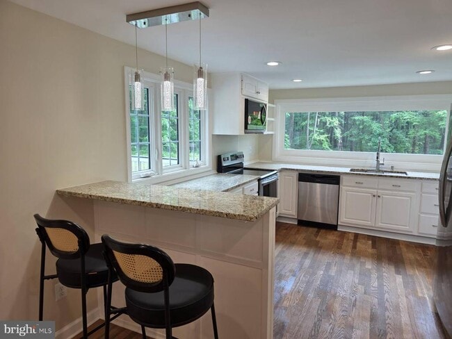 Photo - 2203 Forestside Dr