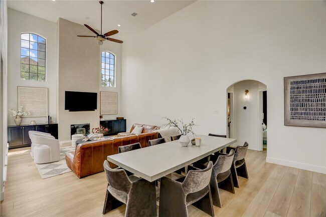 Photo - 11703 Wickhollow Ln