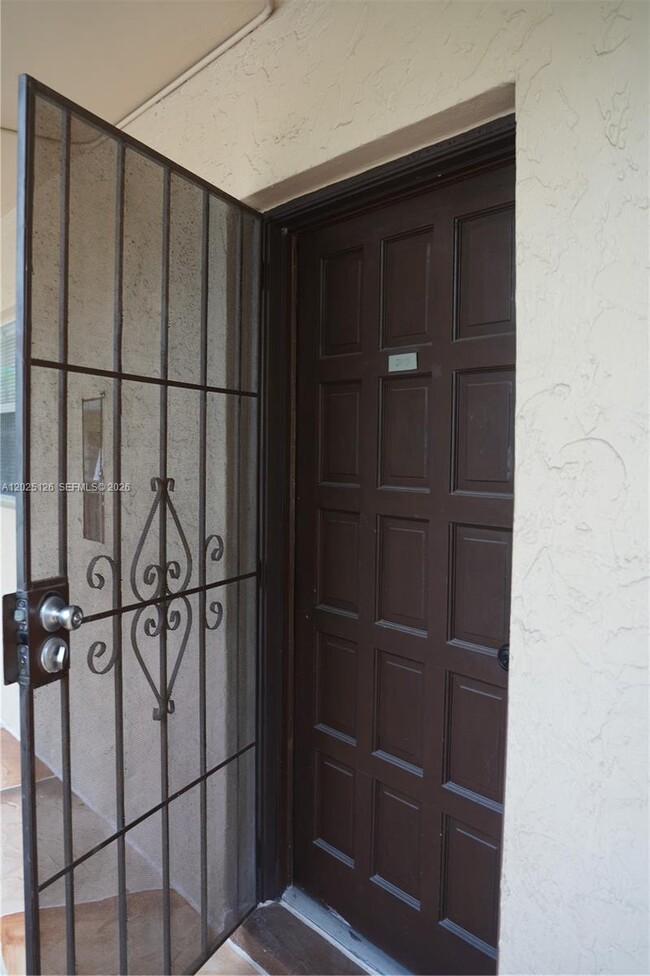 Photo - 6001 N Falls Cir Dr Unit 203