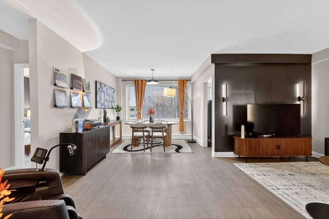 Photo - 1500 Arlington Blvd Unit ID1364183P