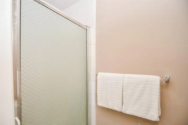 Photo - 10807 Sugar Hill Dr