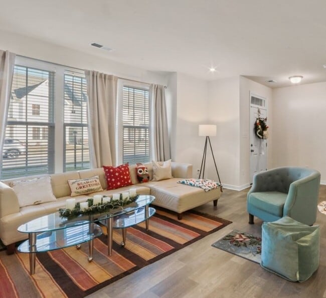 Photo - 6118 Buntline Ln