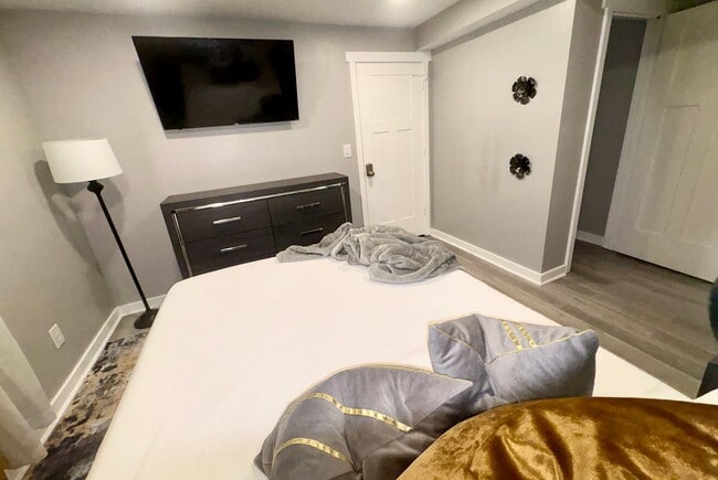 Photo - 1Lavina Ln