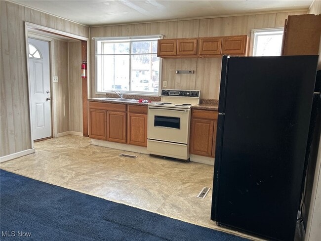 Photo - 1120 Main St Unit 18