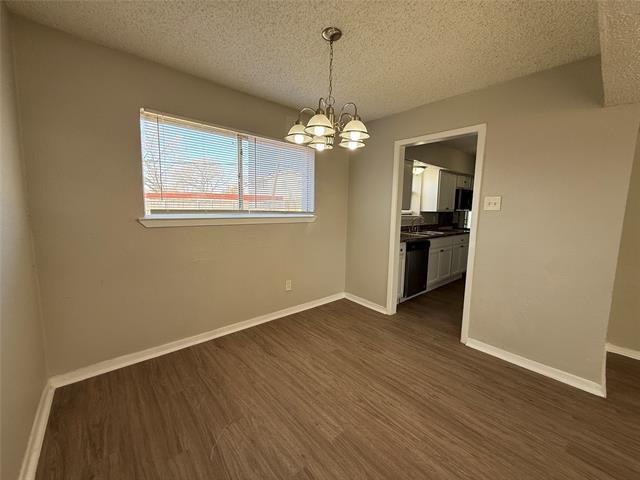 Photo - 3907 Emerald Dr