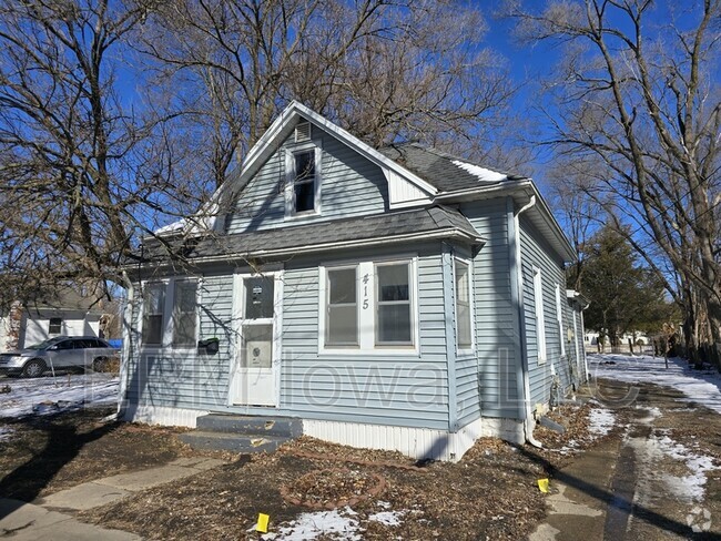 Building Photo - 415 Adams St Rental