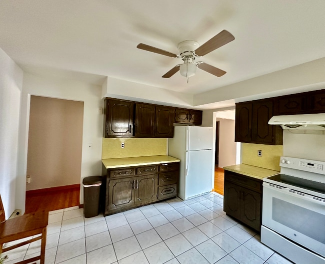 Photo - 233 8th St Unit 2nd Floor