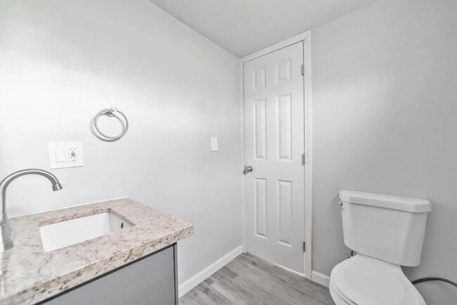 Photo - 1030 N Pleasant Ave