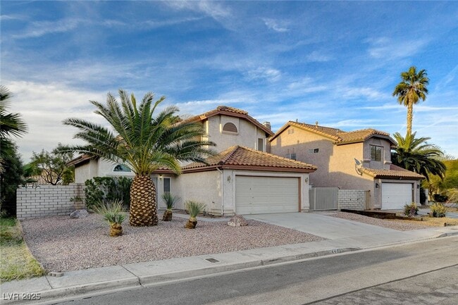 Photo - 446 Nettleton Cir