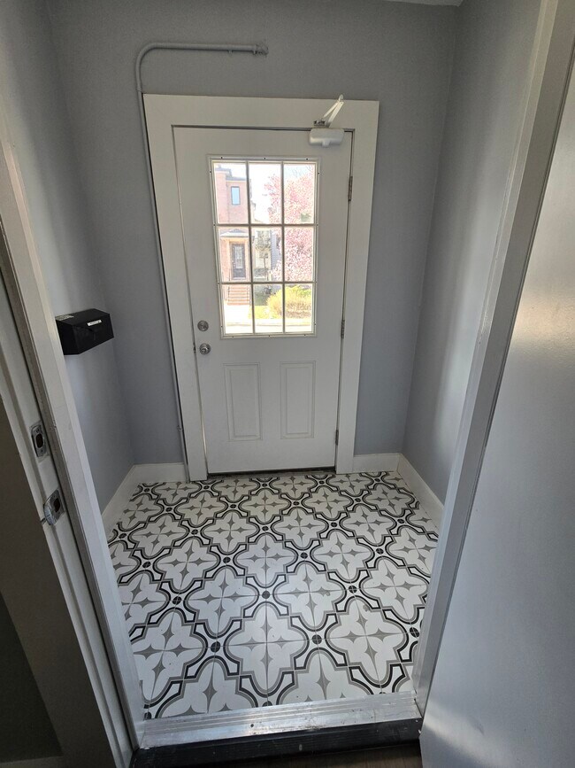 Photo - 229 Columbia Ave Unit 2