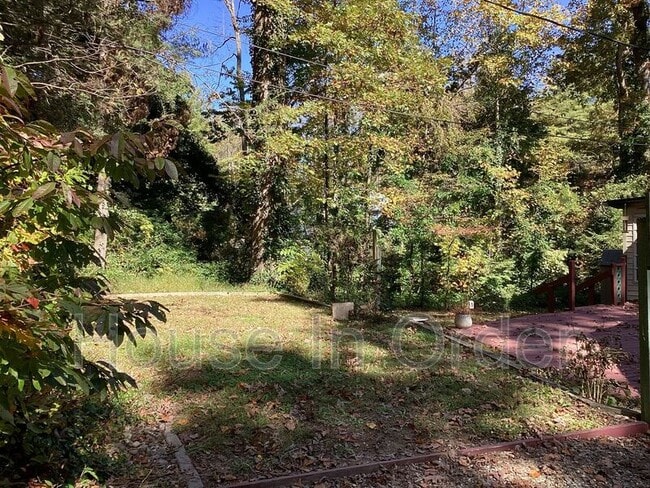 Photo - 105 Campbell Dr