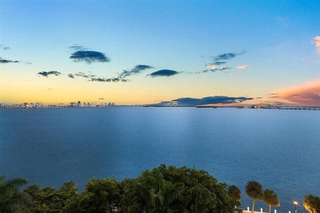 Photo - 1420 Brickell Bay Dr Unit 1001A