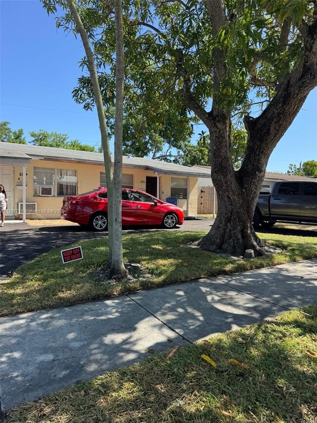 Building Photo - 371 NE 57th Ct Unit A Rental