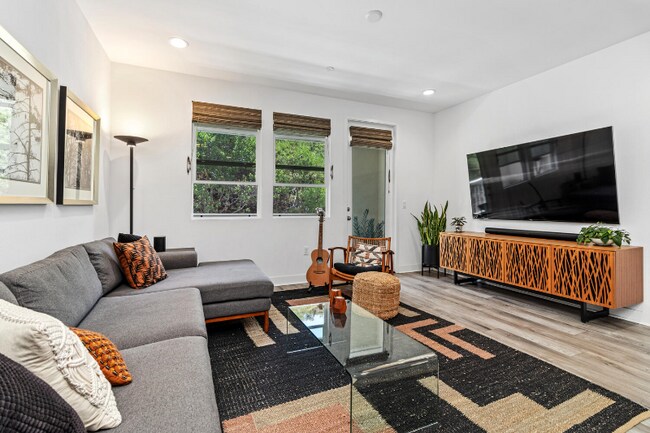 Photo - 1105 Makena Wy.