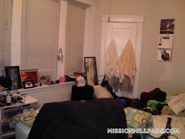 Photo - 883 Huntington Ave Unidad 12