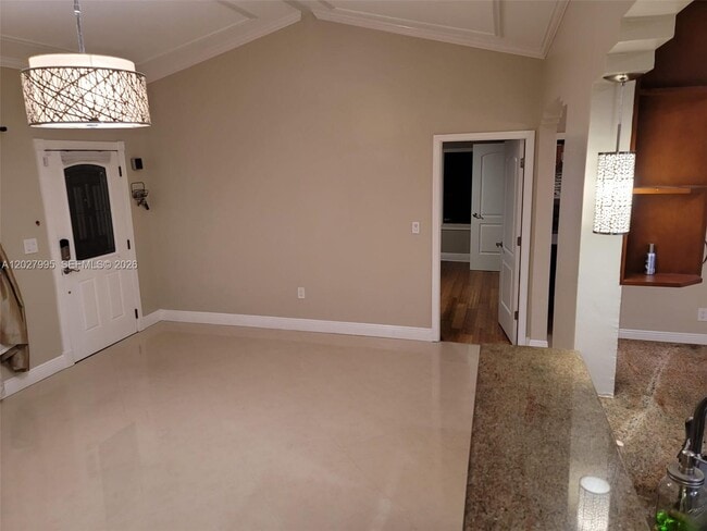 Photo - 1662 SW 19th Ave